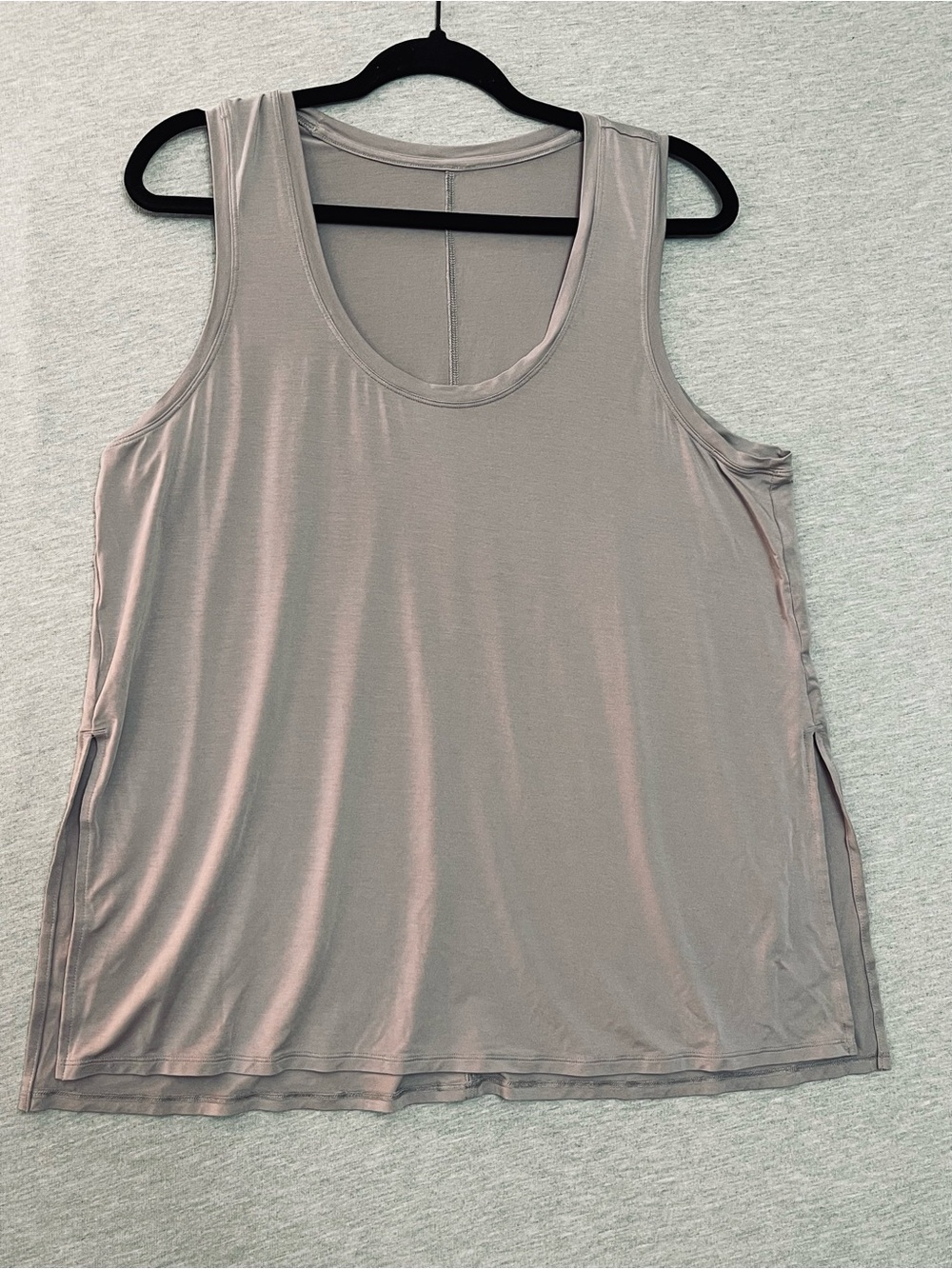 Lululemon Silky Appeal Side-Slit Tank Top